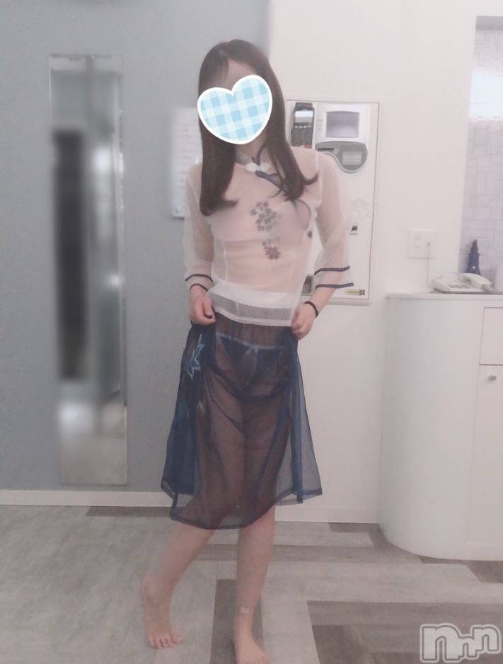 新潟デリヘルsleepy girl(スリーピーガール) なぎちゃん(22)の2月22日写メブログ「スカートの中が♡」