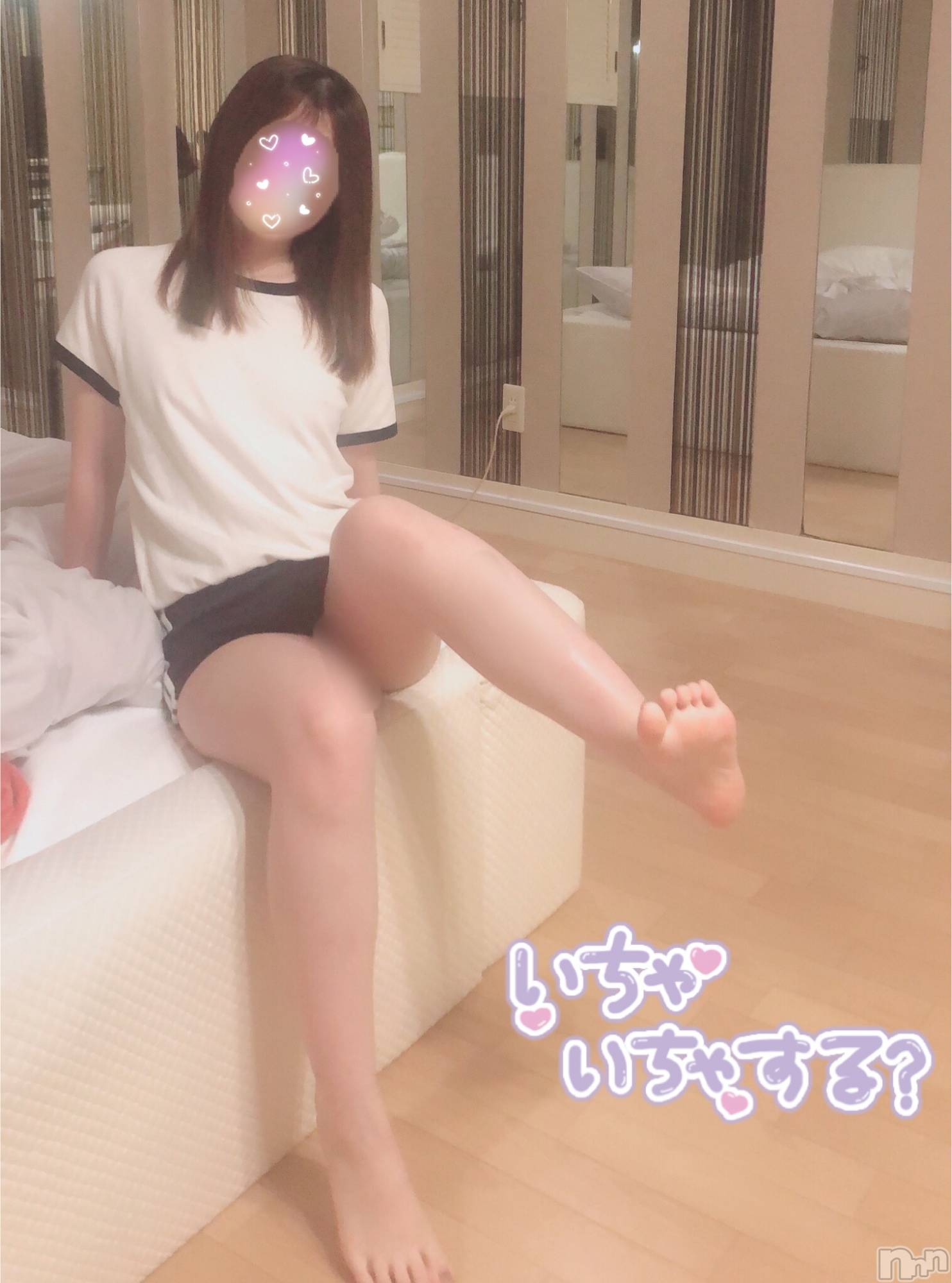 新潟手コキsleepy girl(スリーピーガール)なぎちゃん(22)の2021年10月13日写メブログ「夜の大運動会は盛大にね💕」