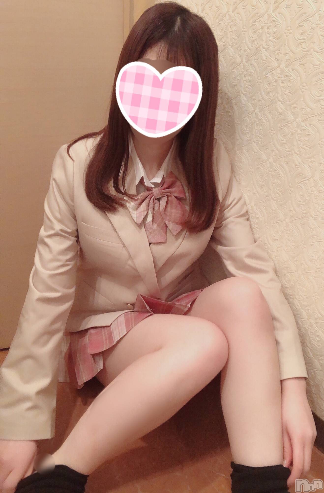 新潟手コキsleepy girl(スリーピーガール)なぎちゃん(22)の2021年11月22日写メブログ「こんな所でシちゃうの？」