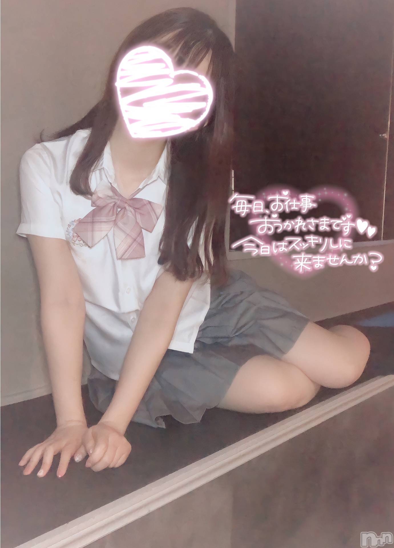 新潟手コキsleepy girl(スリーピーガール)なぎちゃん(20)の2022年7月25日写メブログ「辞められないんだよね、剥くの」