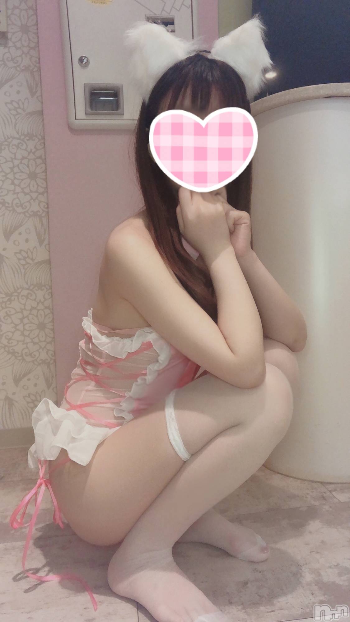 新潟手コキsleepy girl(スリーピーガール)なぎちゃん(22)の2022年11月27日写メブログ「内緒の時間過ごそ？」