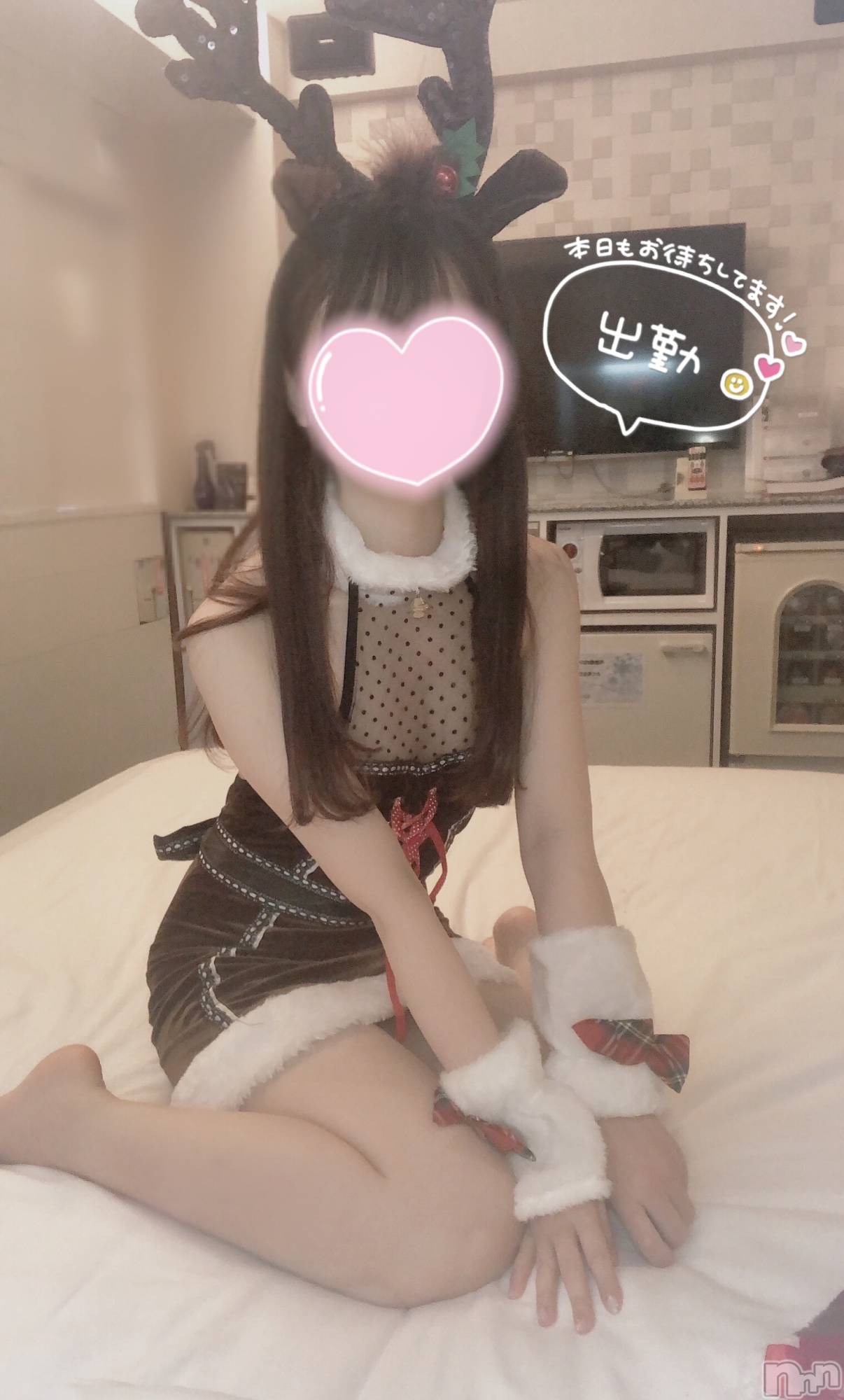 新潟手コキsleepy girl(スリーピーガール)なぎちゃん(22)の2022年12月25日写メブログ「愛なんてくだらない名前つけて。」