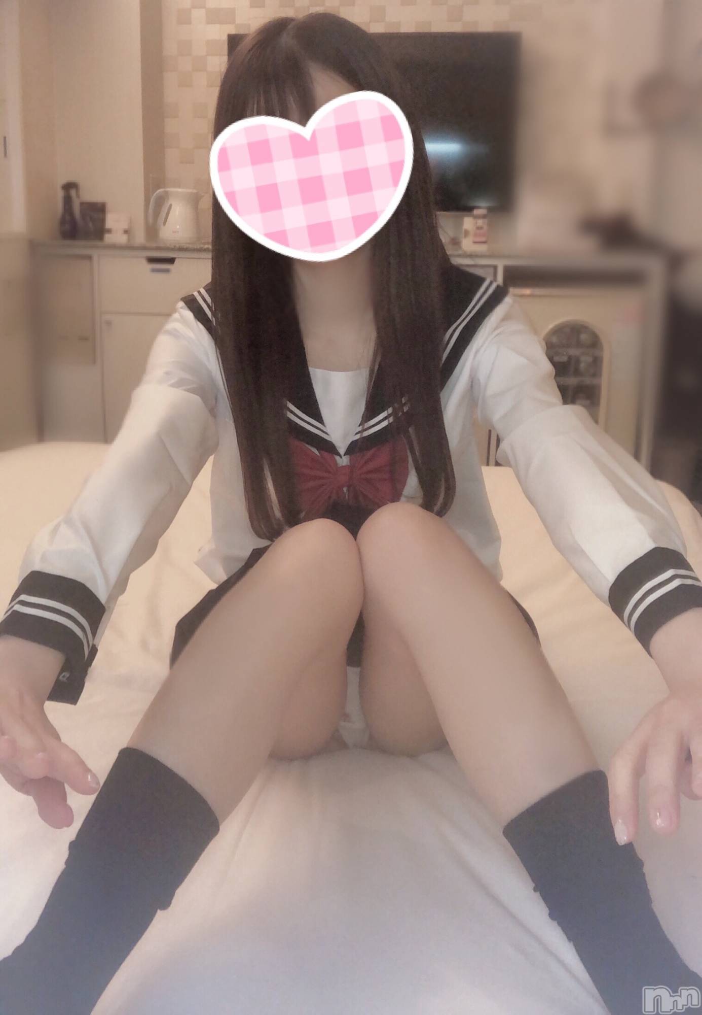 新潟手コキsleepy girl(スリーピーガール)なぎちゃん(22)の2022年12月30日写メブログ「擬似S◯X中？」