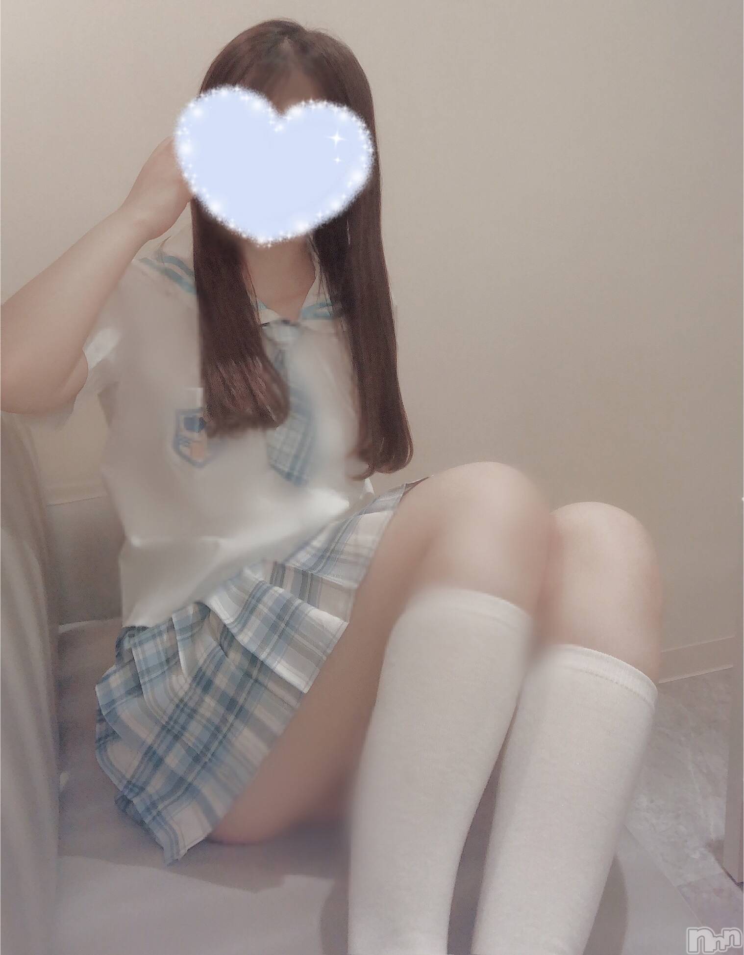 新潟手コキsleepy girl(スリーピーガール)なぎちゃん(22)の2023年1月3日写メブログ「今年初の‥♡」