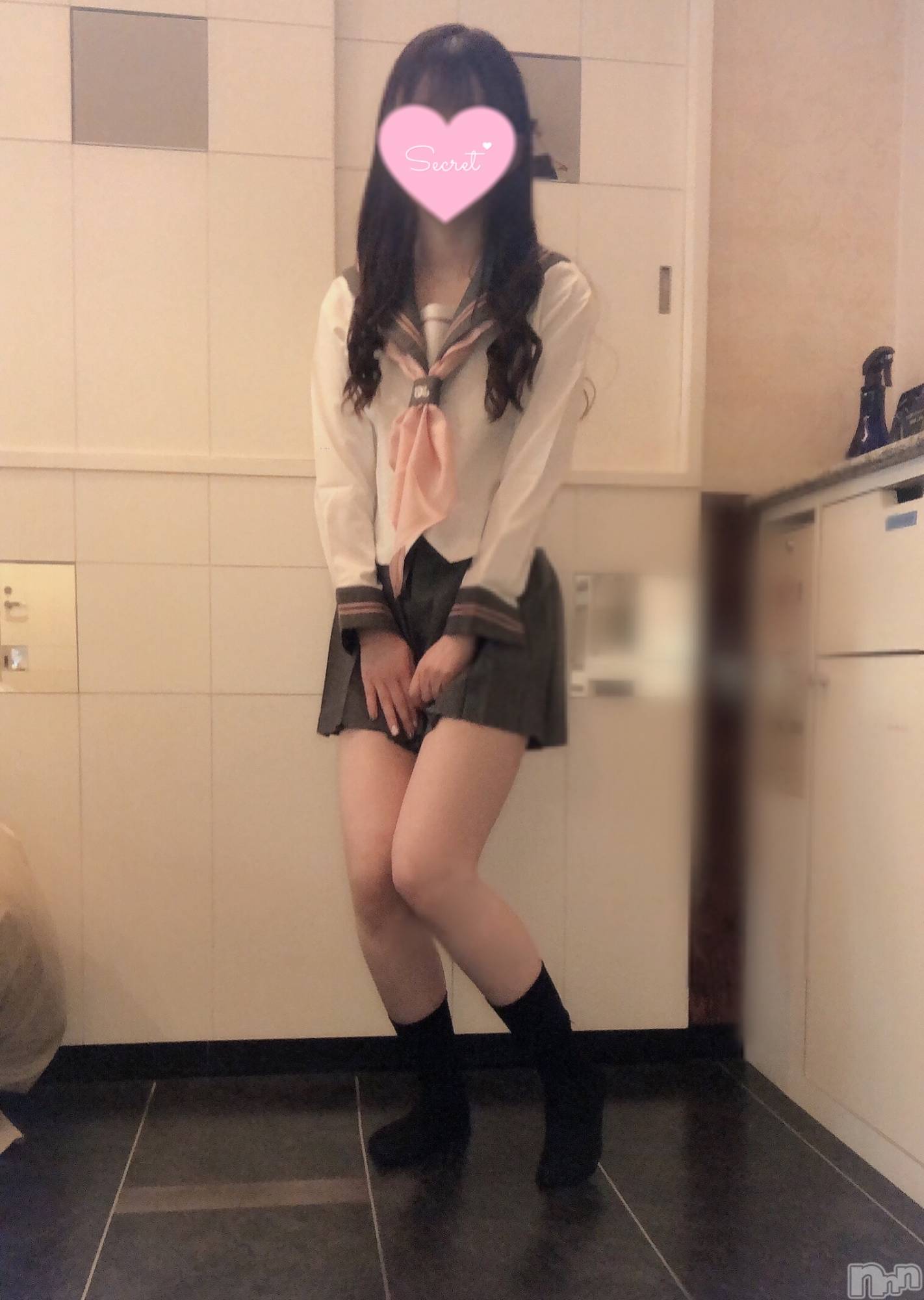 新潟手コキsleepy girl(スリーピーガール)なぎちゃん(22)の2023年3月22日写メブログ「昼間から熱く‥♡」