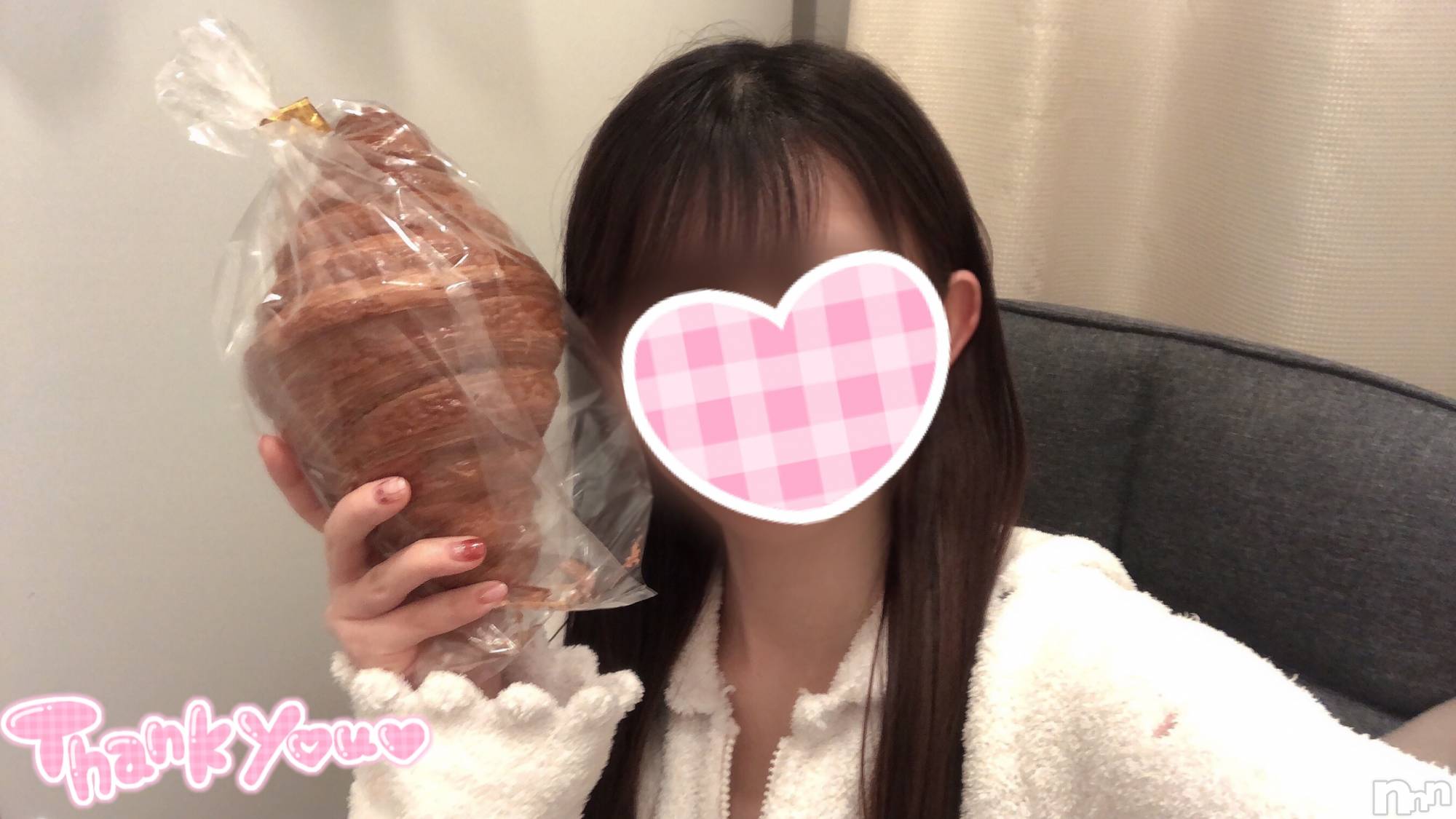 新潟手コキsleepy girl(スリーピーガール)なぎちゃん(22)の2023年3月26日写メブログ「巨◯過ぎなんだけども」
