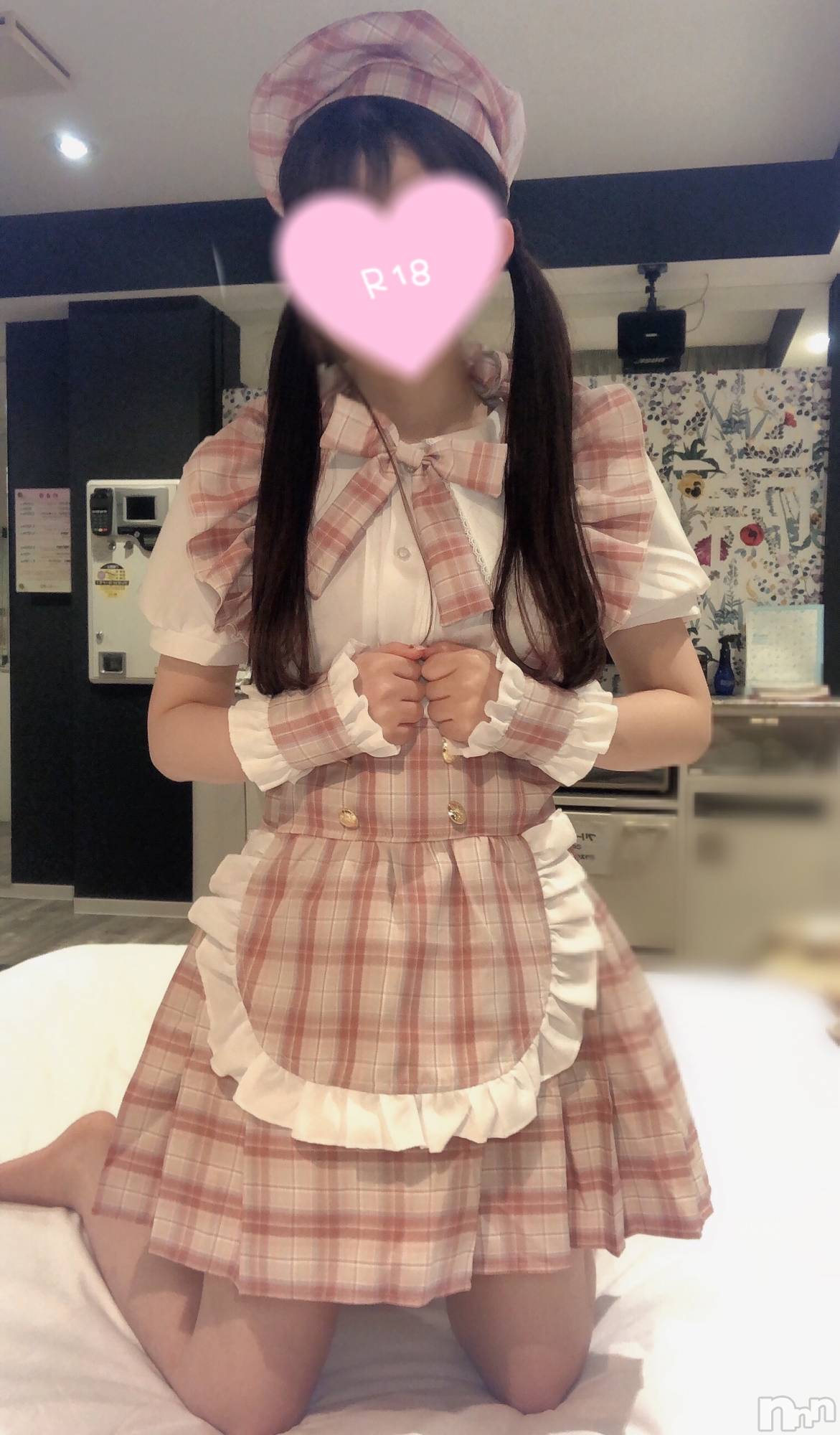 新潟手コキsleepy girl(スリーピーガール)なぎちゃん(22)の2023年4月10日写メブログ「後ろから弄っても良い‥？♡」