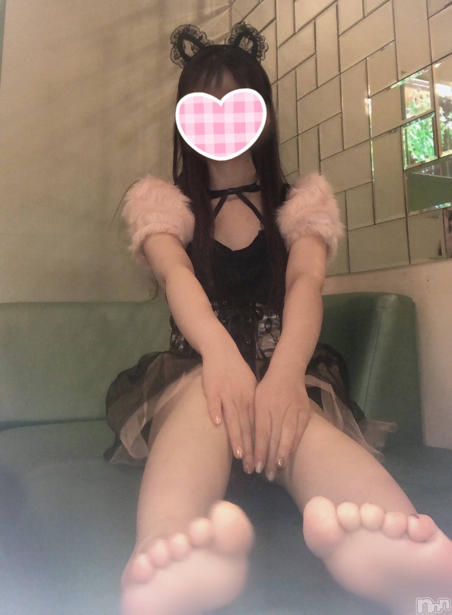 新潟手コキsleepy girl(スリーピーガール)なぎちゃん(22)の2023年5月3日写メブログ「足でイッちゃうの？」