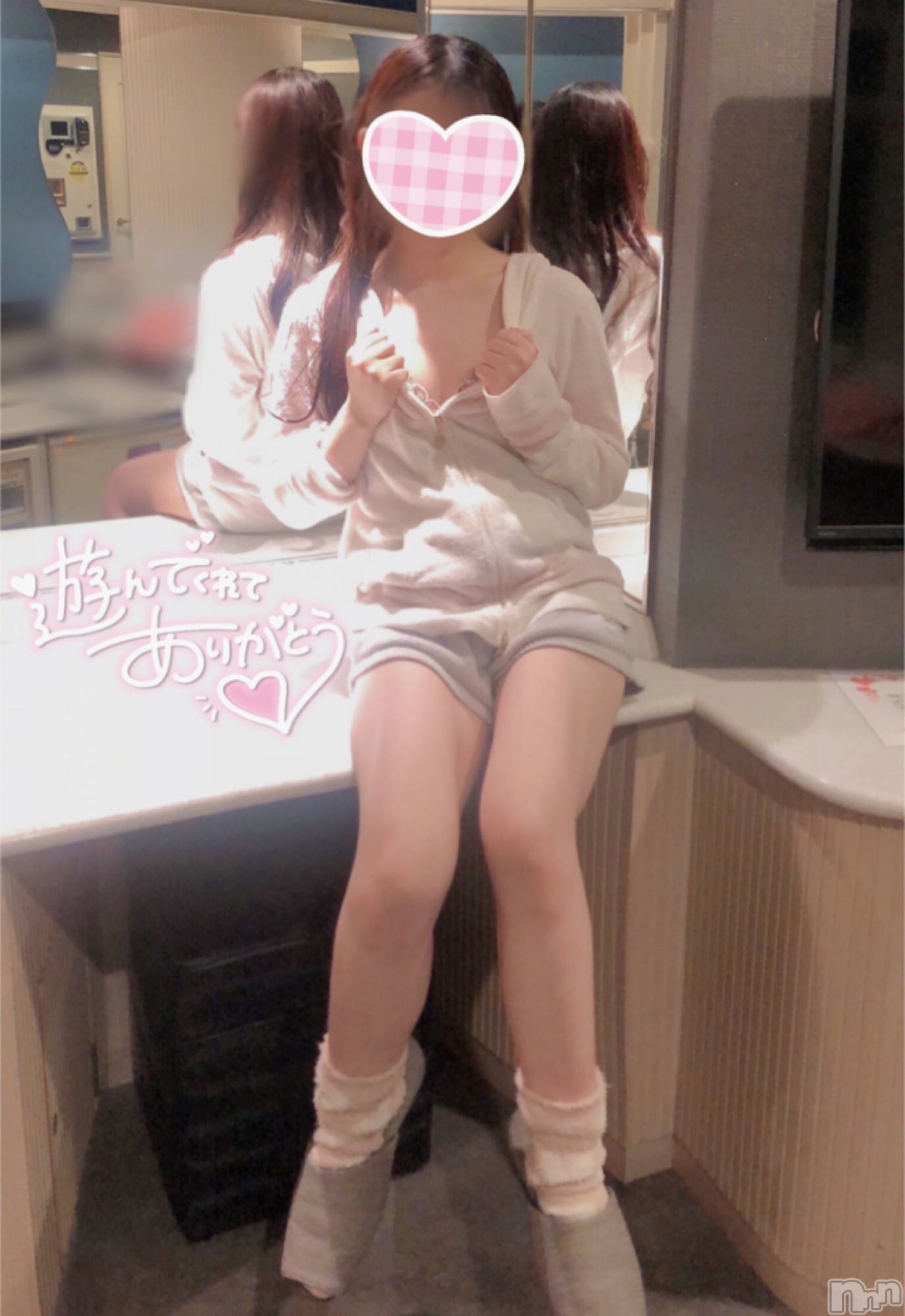 新潟手コキsleepy girl(スリーピーガール)なぎちゃん(20)の2023年11月5日写メブログ「ピンクなアソコ。」