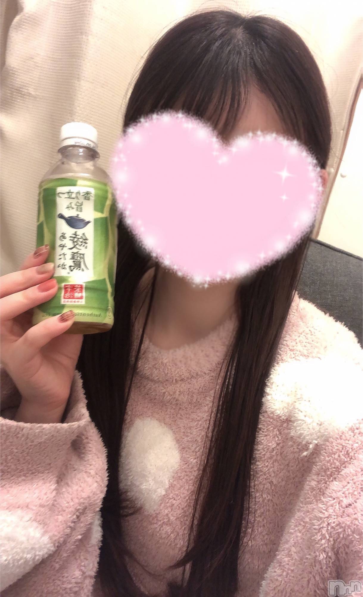 新潟手コキsleepy girl(スリーピーガール)なぎちゃん(22)の2024年1月3日写メブログ「たくさん声だしてね♡」