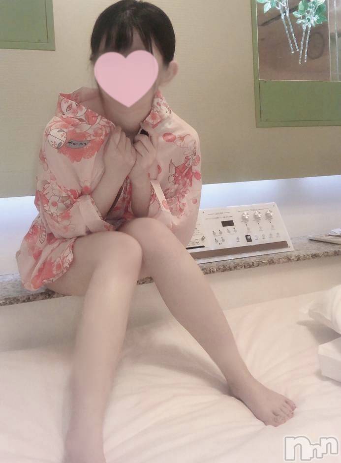 新潟手コキsleepy girl(スリーピーガール)なぎちゃん(22)の2024年5月25日写メブログ「チャームポイントはおしりの♪」