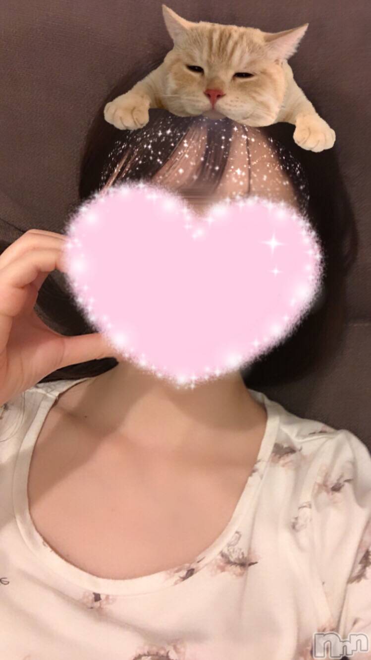 新潟手コキsleepy girl(スリーピーガール)なぎちゃん(22)の2024年10月7日写メブログ「禁断症状が出た」