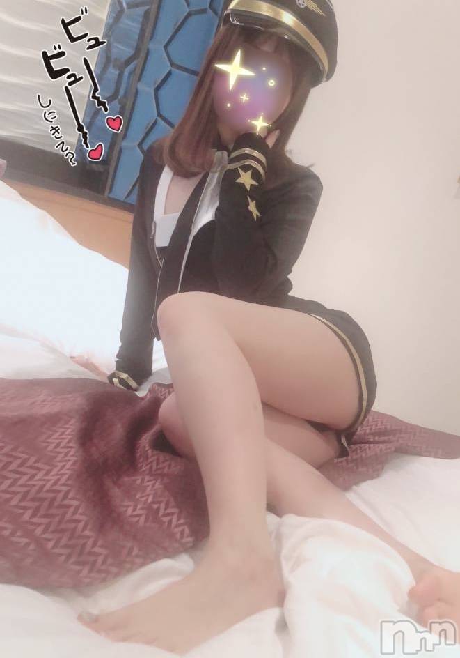 新潟手コキsleepy girl(スリーピーガール)なぎちゃん(22)の2024年10月18日写メブログ「アソコが硬過ぎて。」