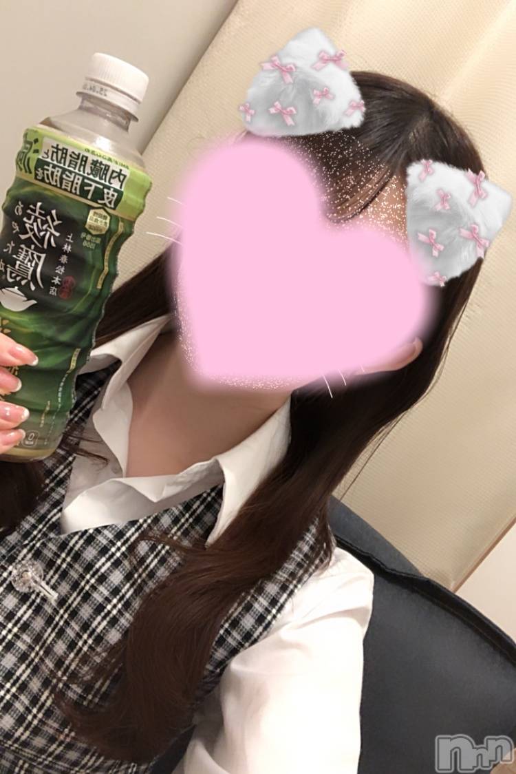 新潟手コキsleepy girl(スリーピーガール)なぎちゃん(22)の2024年10月28日写メブログ「絶叫するくらい気持ちいい？♡」