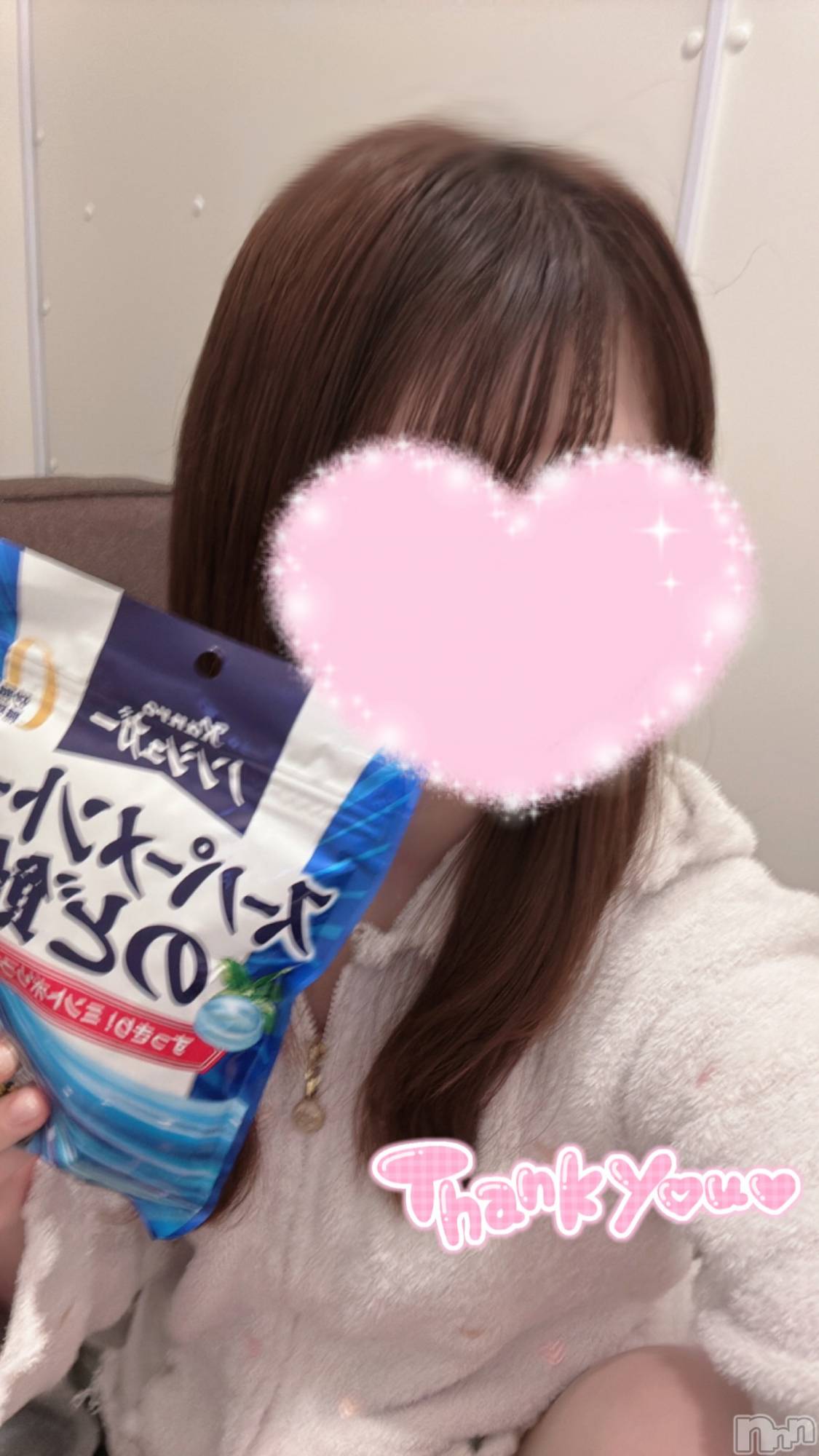 新潟手コキsleepy girl(スリーピーガール)なぎちゃん(22)の2025年5月12日写メブログ「暑かったり寒かったり、忙しい。」