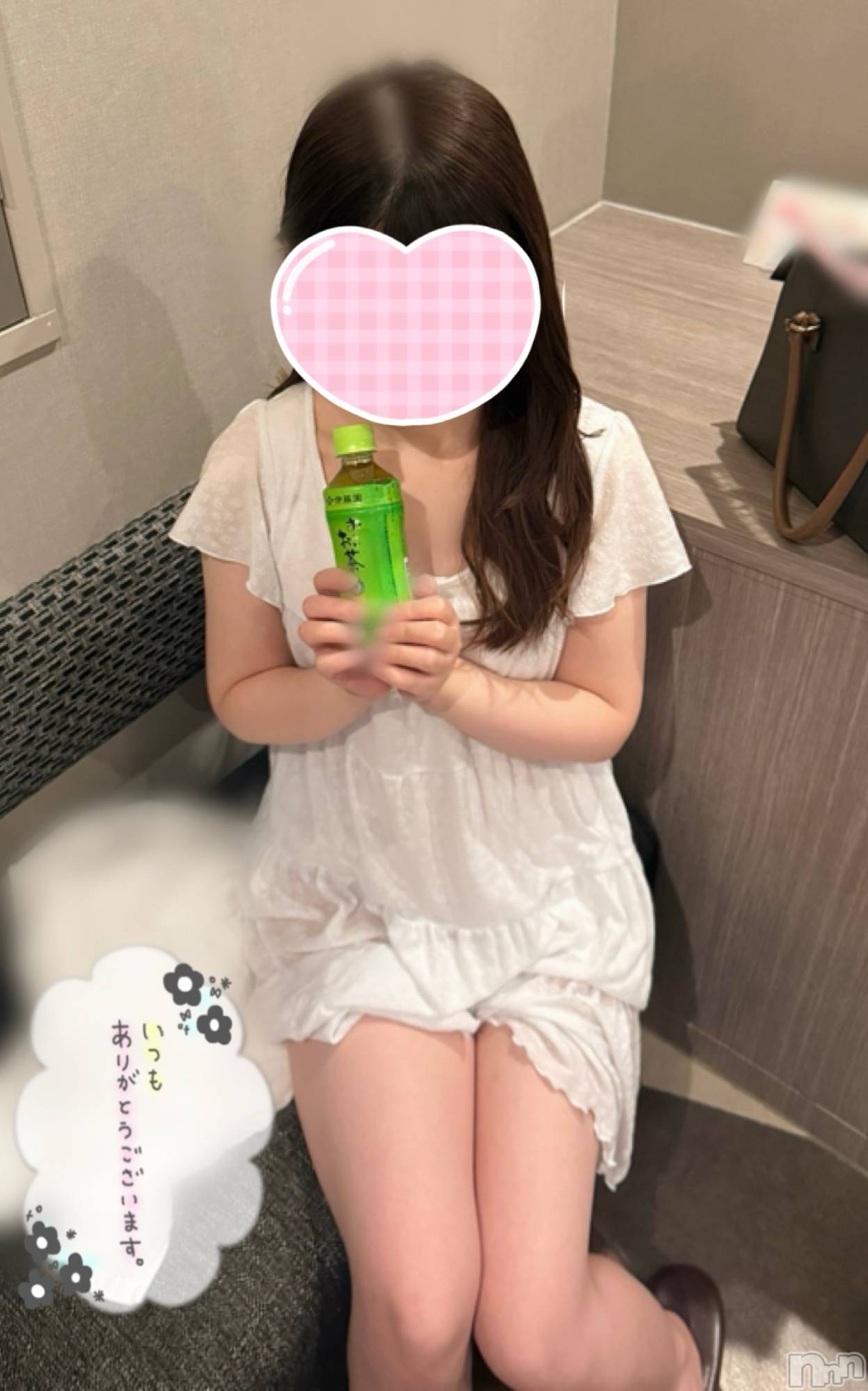 新潟手コキsleepy girl(スリーピーガール)なぎちゃん(22)の2025年8月11日写メブログ「顔見ただけでフル◯起・・・。」