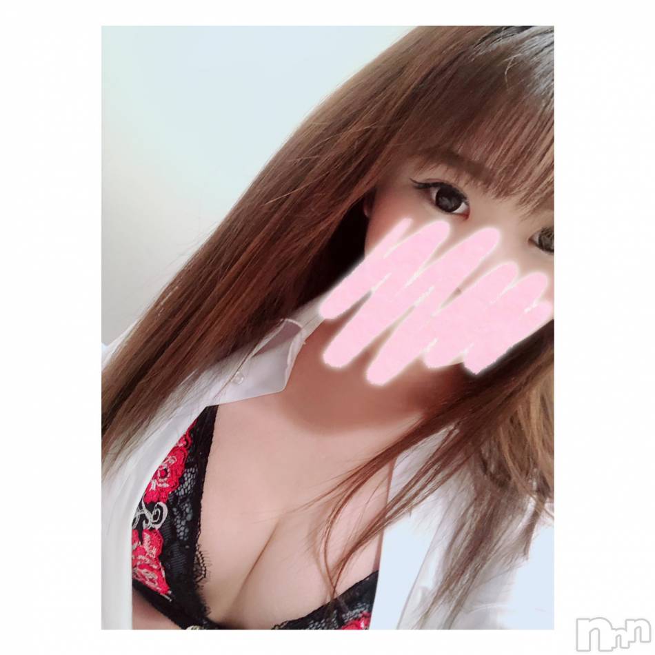 新潟人妻デリヘル(シタゴコロ)の2021年11月19日お店速報「３Pで無限の快楽を！　1＋1は2では無い！！　追加料金一切無し！」