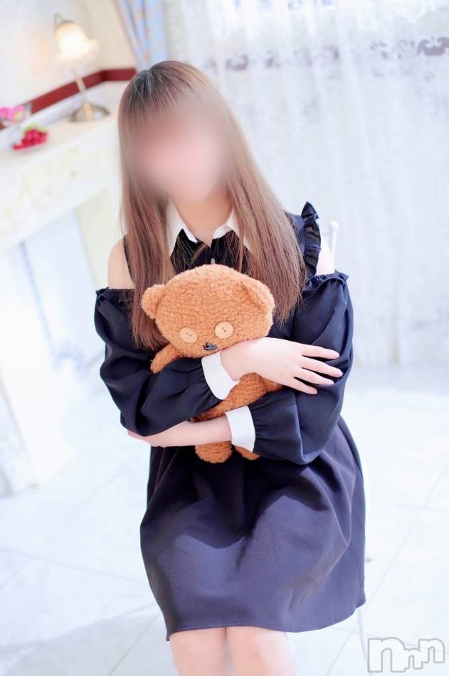 佐久発デリヘル(キラメキ~スパークル~)の2022年8月24日お店速報「アイドル系ロリめるちゃん本日出勤♪地元素人女子とイチャイチャしませんか？」