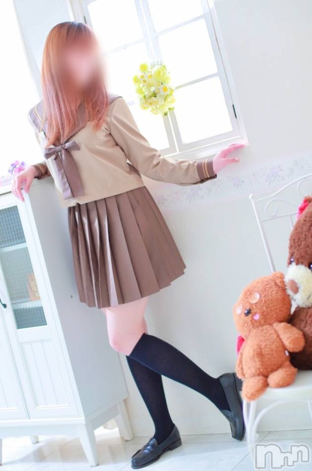 佐久発デリヘル(キラメキ~スパークル~)の2023年1月8日お店速報「18歳めるちゃん空きあり♪ご予約お待ちしています。」