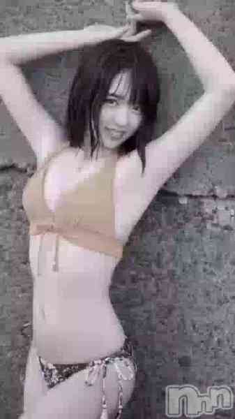 グラビア動画