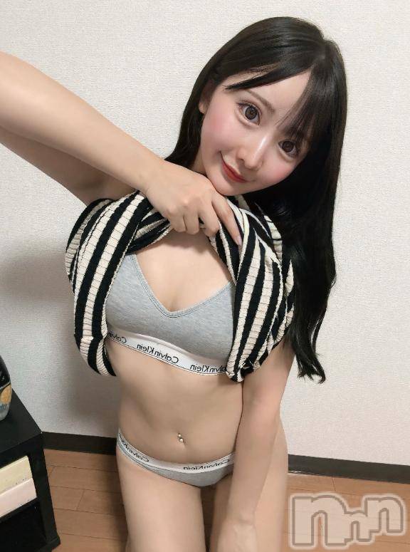 長岡デリヘルROOKIE(ルーキー) ななみ☆プラチナ(21)の8月24日写メブログ「🚨急遽、明日だけ出勤します ‼️‼️‼️」