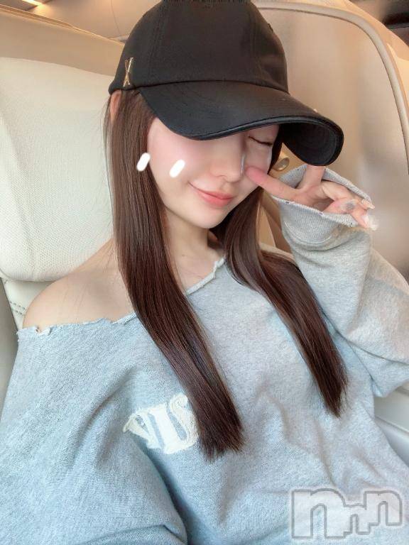 長岡デリヘルROOKIE(ルーキー)ななみ☆プラチナ(21)の2025年10月30日写メブログ「次回17時10分～🈳🍄」