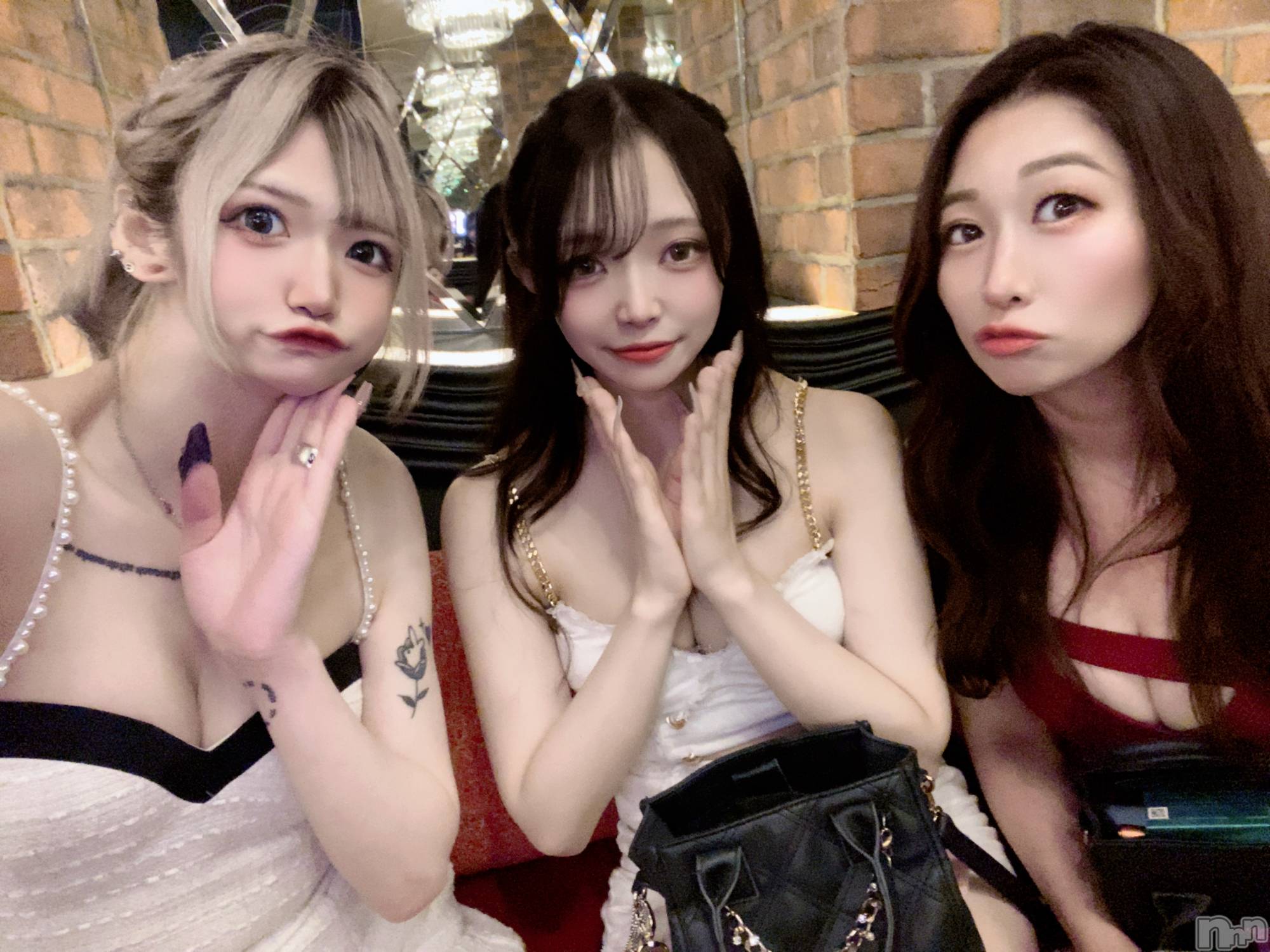 ܱХ顦club Eight(֡) 2025ǯ117̥֥֤夭󡪡