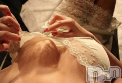 新潟デリヘル 新潟人妻デリバリーヘルス 下心 ～したごころ～(シタゴコロ) 真田(さなだ)奥様(35)の8月26日写メブログ「先ほどのエンペラーのお兄様」