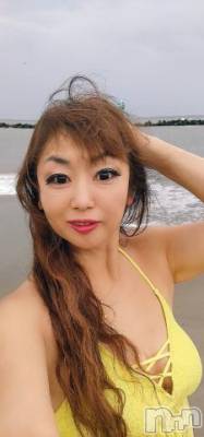 新潟デリヘル 五十路マダム新潟店(カサブランカグループ)(イソジマダムニイガタテン) 山本美羽子(55)の8月9日写メブログ「やはり海にしました」