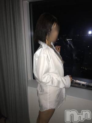 新潟デリヘル Secret Love(シークレットラブ) のあ☆清楚S級美人姉妻♪♪(33)の12月18日写メブログ「夜景の前で彼シャツを着ました👔」