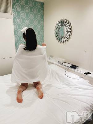 三条デリヘル Lady-出稼ぎ0！地域密着デリヘル-(レディー) えみか☆超弾力おっぱい(25)の10月30日写メブログ「全身見たい‥？」