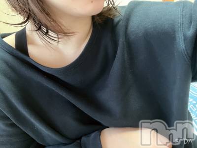 るい★キス&イチャ好き(33) 身長158cm、スリーサイズB83(D).W61.H88。長岡人妻デリヘル 長岡人妻市(ナガオカヒトヅマイチ)在籍。