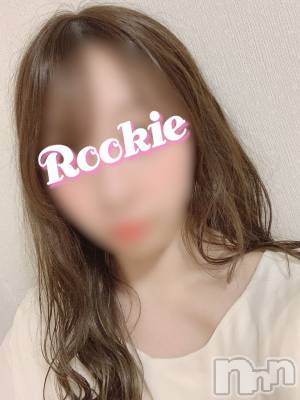 未経験☆えみり(20) 身長155cm、スリーサイズB85(C).W58.H84。長岡デリヘル ROOKIE(ルーキー)在籍。