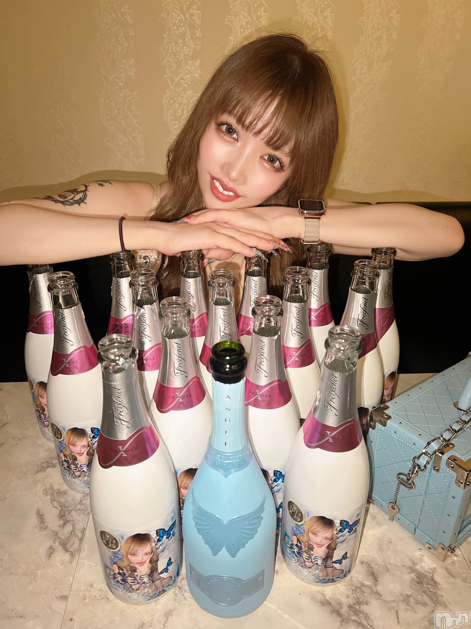 ĮХ顦Lounge  M  Style(饦󥸥ॹ) 2023ǯ1116̥֥֤ޤ🙇‍