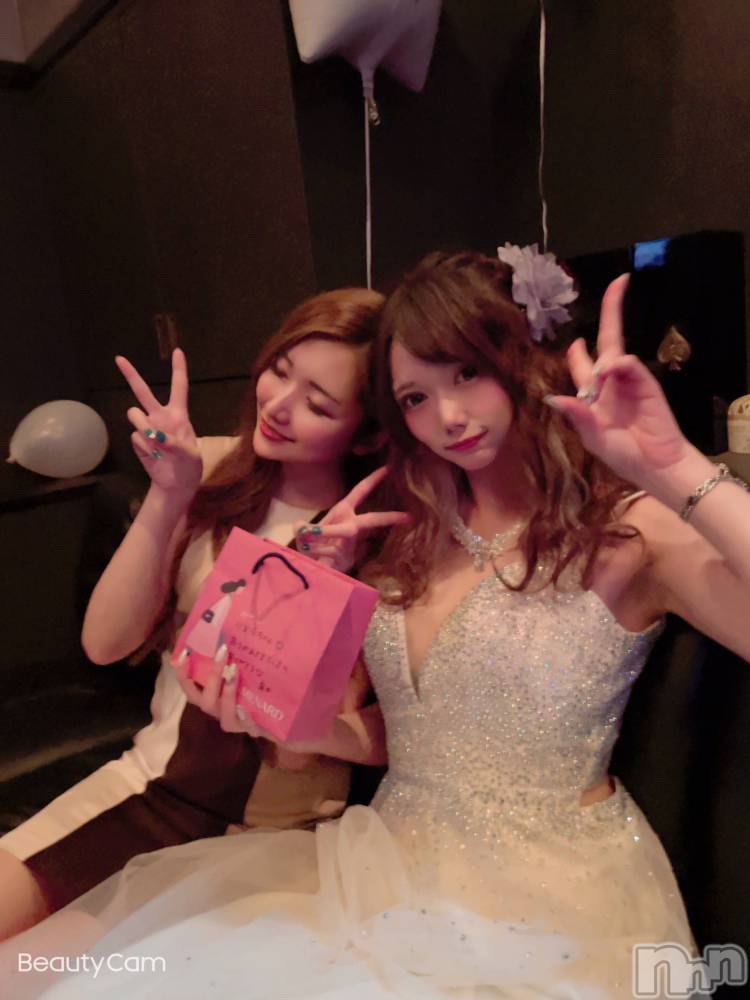 ȯĥХ顦La.DOUBLE(֥) 51ֻ̥֥ͷ꤬Ȥޤ