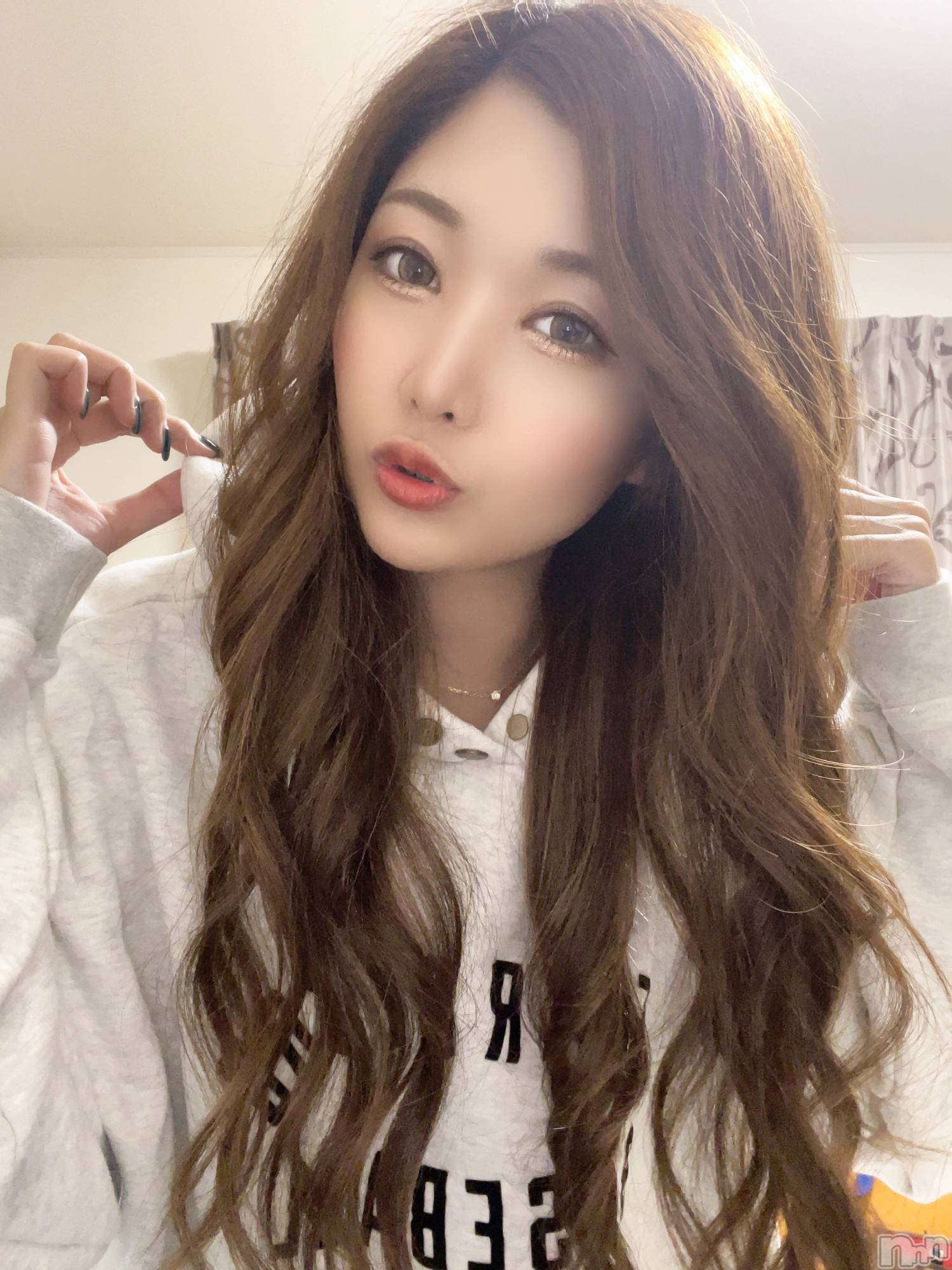 ȯĥХ顦La.DOUBLE(֥) 2022ǯ1031ִ̥֥դηǤ