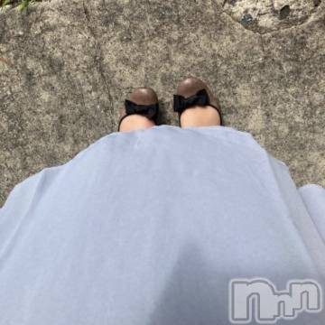 新潟人妻デリヘル新潟人妻デリバリーヘルス 下心 ～したごころ～(シタゴコロ)武田(たけだ)奥様(26)の2021年9月10日写メブログ「出勤してます!」