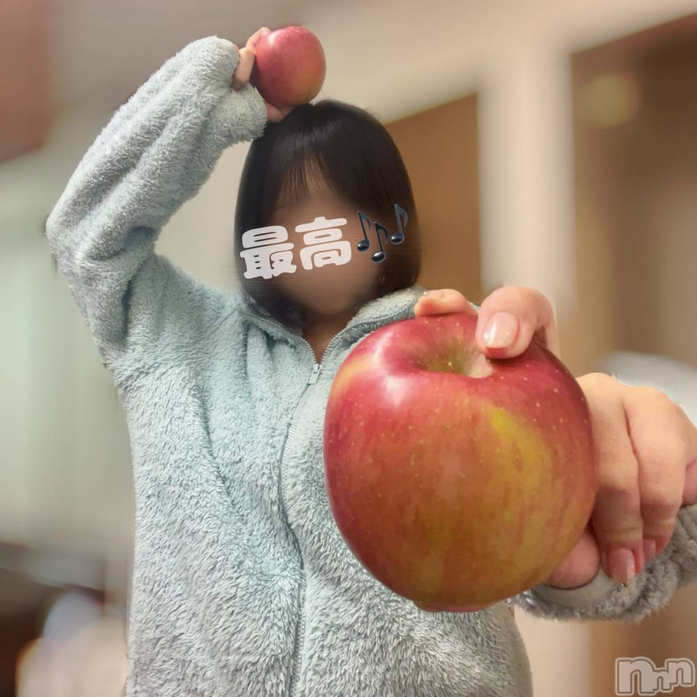 新潟デリヘルGRACE　新潟(グレース　ニイガタ) 立花【たちばな】(20)の12月22日写メブログ「ありがたき～😌🍎」