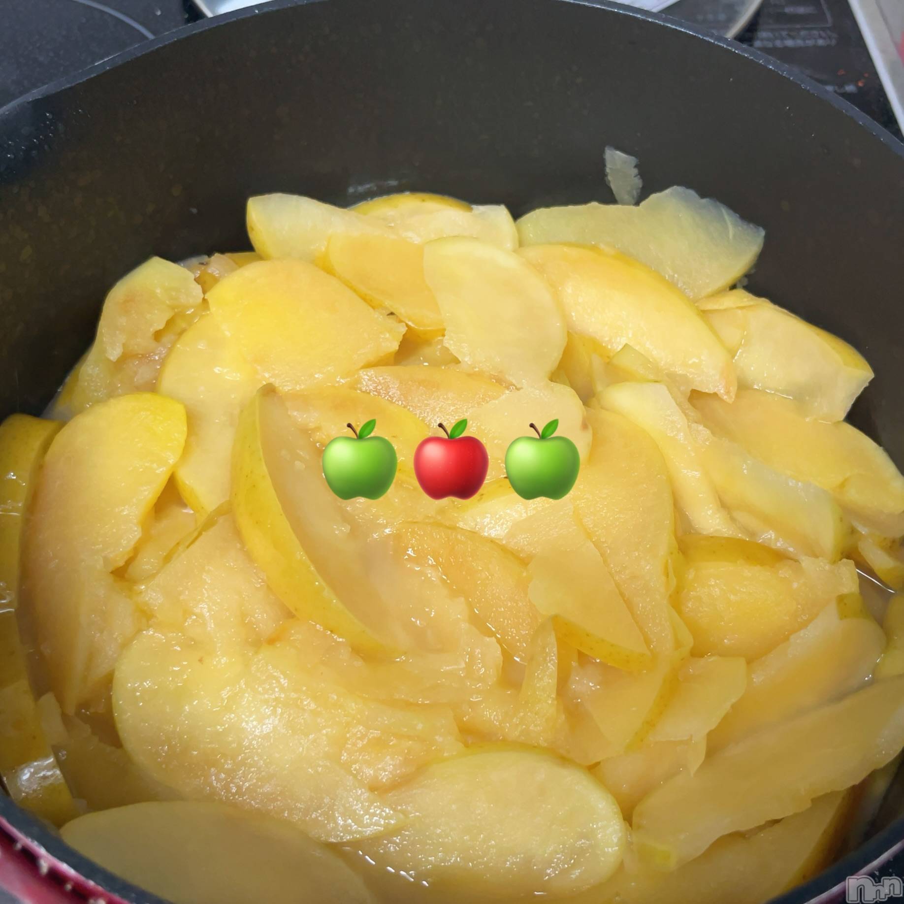 新潟デリヘルGRACE　新潟(グレース　ニイガタ)立花【たちばな】(20)の2025年11月10日写メブログ「優しい甘さ🤍🫧」