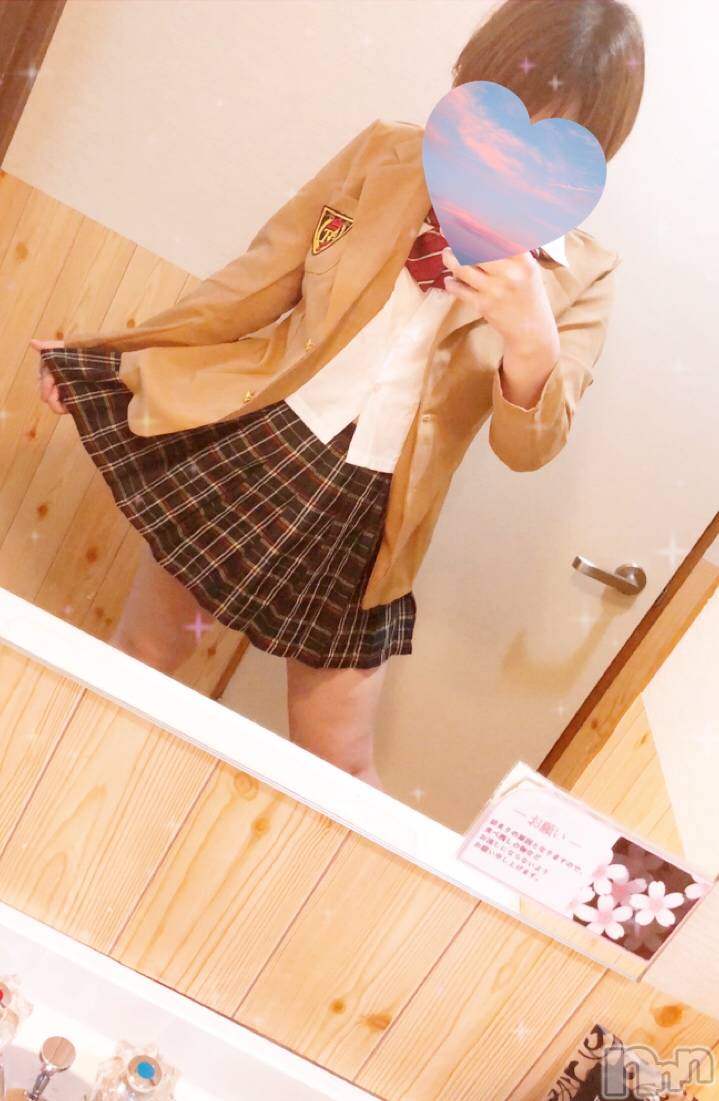 三条デリヘルLady-出稼ぎ0！地域密着デリヘル-(レディー)てん★可愛い系の神おっぱい(26)の2022年5月3日写メブログ「女学院なんて行けなかったよ」