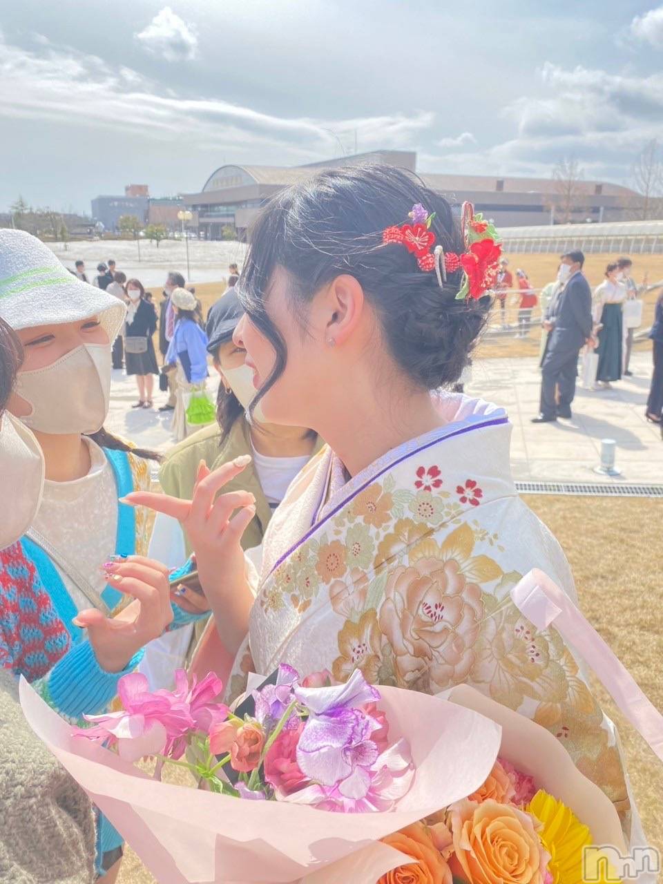 Įʥå륺СL'asile(饸) 2023ǯ321ֶ̥֥᤹ޤ