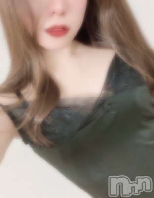 新垣 みお(27) 身長150cm、スリーサイズB86(C).W59.H87。新潟風俗エステ Feerique ～フェリーク～(フェリーク)在籍。