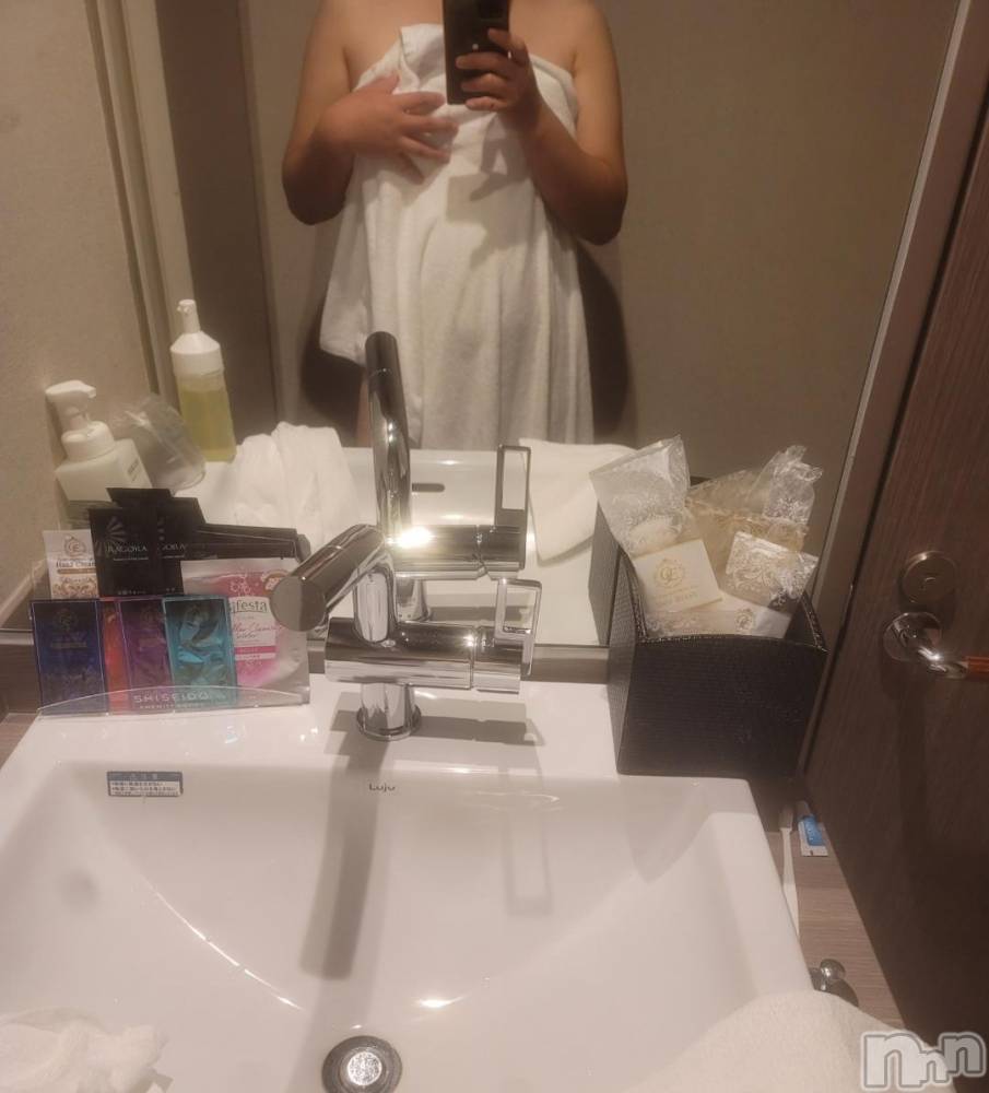 新潟人妻デリヘル新潟人妻デリバリーヘルス 下心 ～したごころ～(シタゴコロ) 片瀬(かたせ)奥様(38)の11月19日写メブログ「桜と兎」