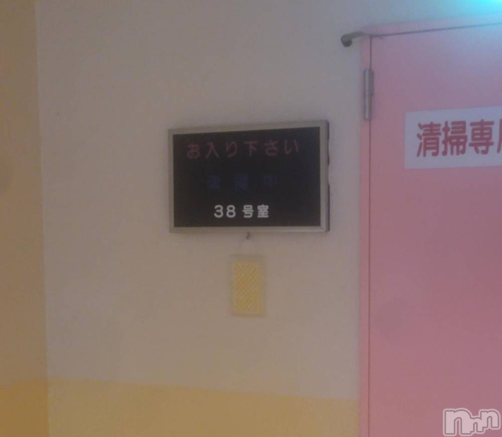 新潟人妻デリヘル新潟人妻デリバリーヘルス 下心 ～したごころ～(シタゴコロ) 片瀬(かたせ)奥様(38)の11月21日写メブログ「クラウンで」