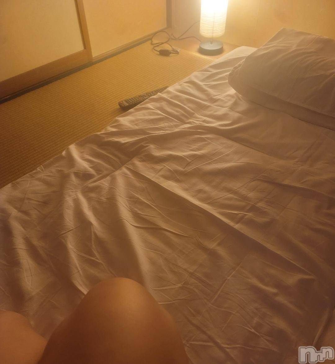 新潟人妻デリヘル新潟人妻デリバリーヘルス 下心 ～したごころ～(シタゴコロ)片瀬(かたせ)奥様(38)の2024年10月22日写メブログ「競馬場の近くで」