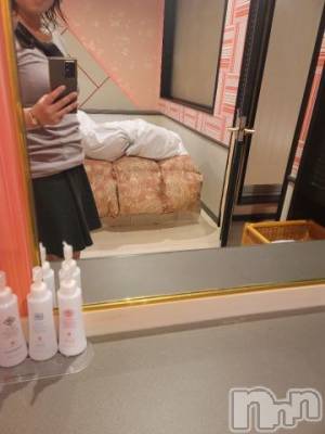 新潟人妻デリヘル 新潟人妻デリバリーヘルス 下心 ～したごころ～(シタゴコロ) 片瀬(かたせ)奥様(38)の11月18日写メブログ「エリーゼでお初です！」