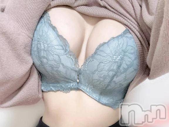 新潟人妻デリヘル新潟人妻デリバリーヘルス 下心 ～したごころ～(シタゴコロ)綺羅々(きらら)奥様(36)の2025年8月24日写メブログ「見てみたい？🤍」