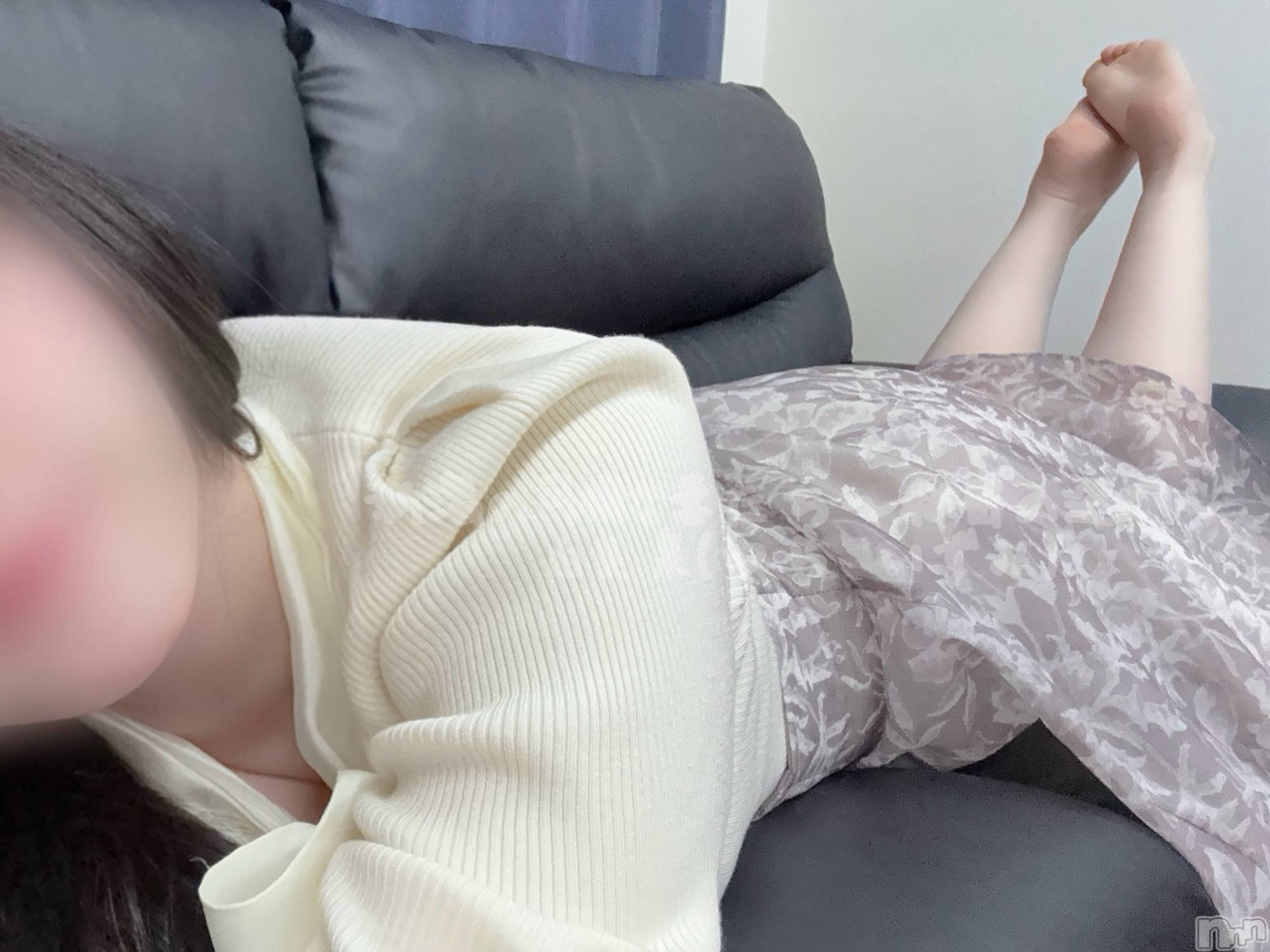 新潟デリヘル新潟の可憐な妻たち～秘密の逢瀬～(ニイガタノカレンナツマタチ～ヒミツノオウセ～)由良 泉(33)の2026年7月19日写メブログ「何千人が泣いた日🗓️」