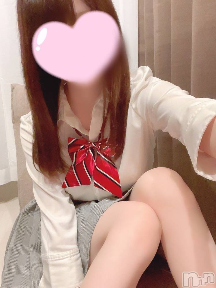 新潟手コキsleepy girl(スリーピーガール) ここみちゃん(19)の6月29日写メブログ「あと何年？」