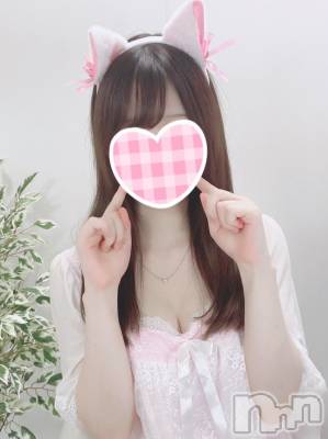 ここみちゃん(18) 身長152cm、スリーサイズB86(E).W55.H82。新潟手コキ sleepy girl(スリーピーガール)在籍。